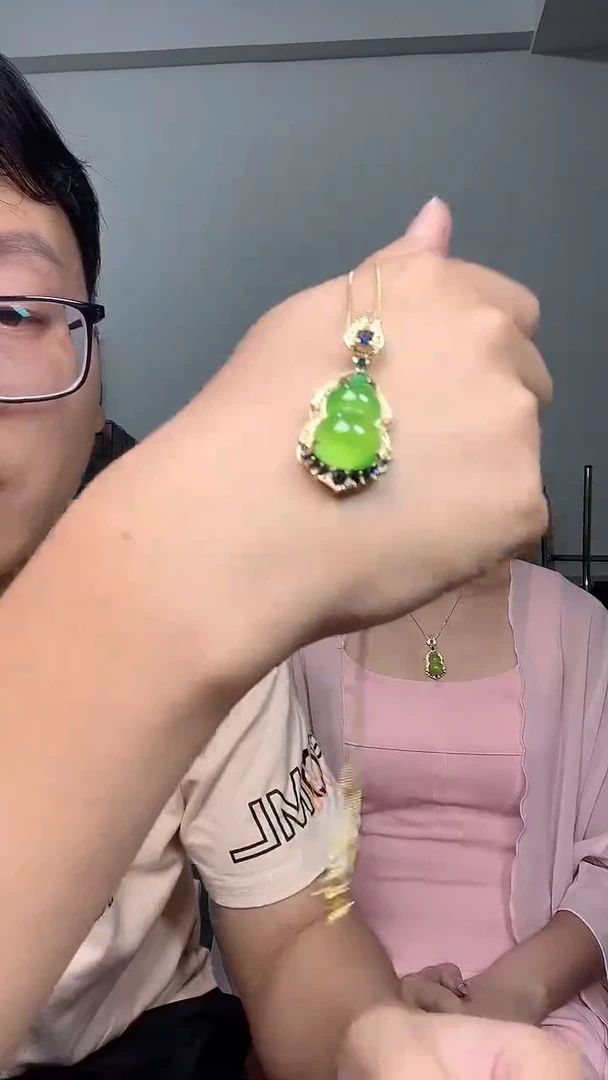 玛瑙/玉髓颈饰合金6001满绿葫芦带链子多样性发一个