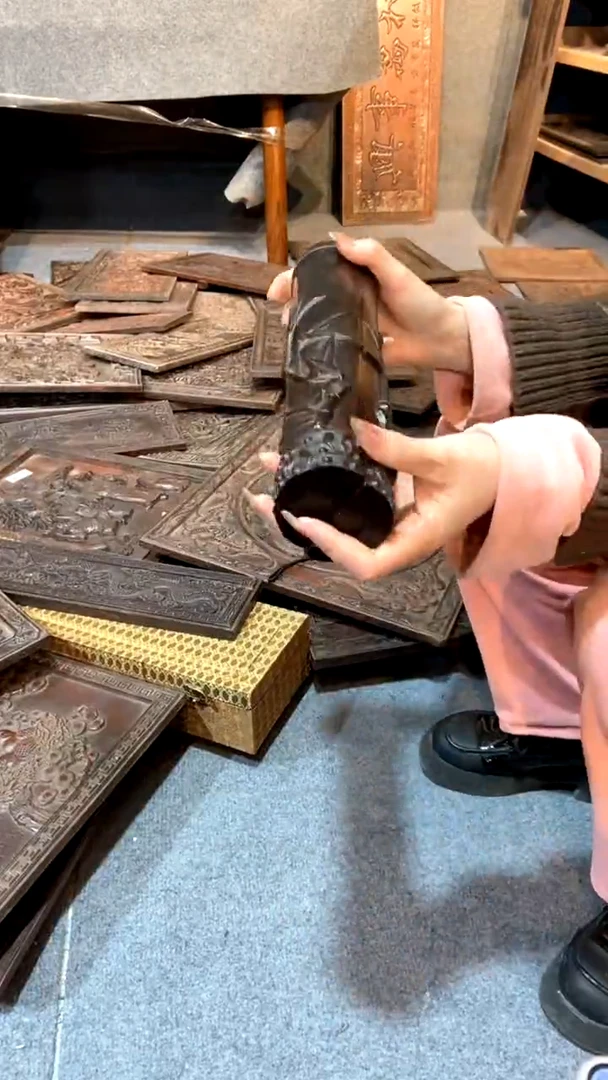 【闪购商品】木紫檀雕刻一物一拍以直播间为准