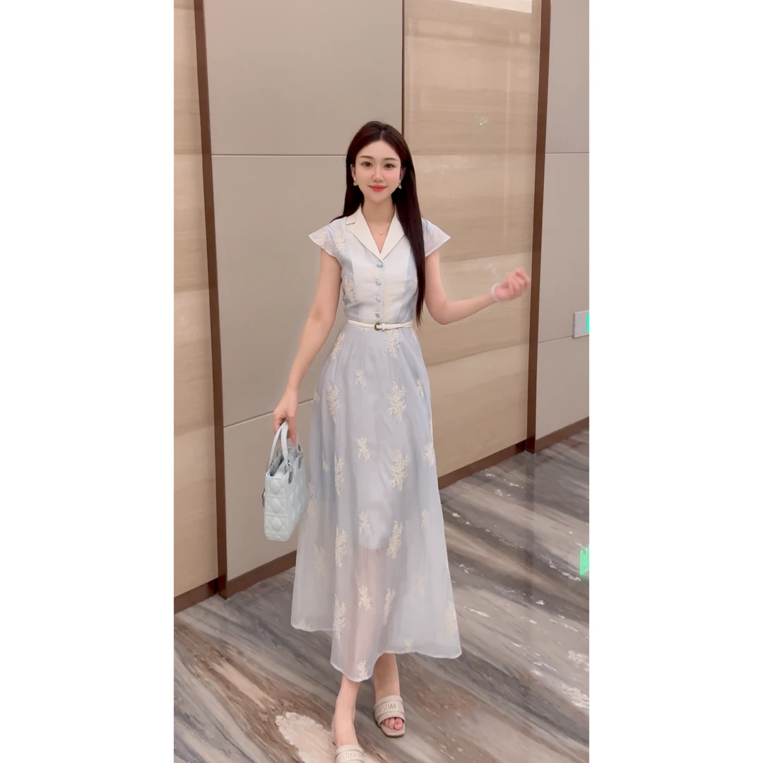 缇彩【波可曼之旅】蓝色雏菊掐腰连衣裙女装娃娃领时尚轻奢中国风