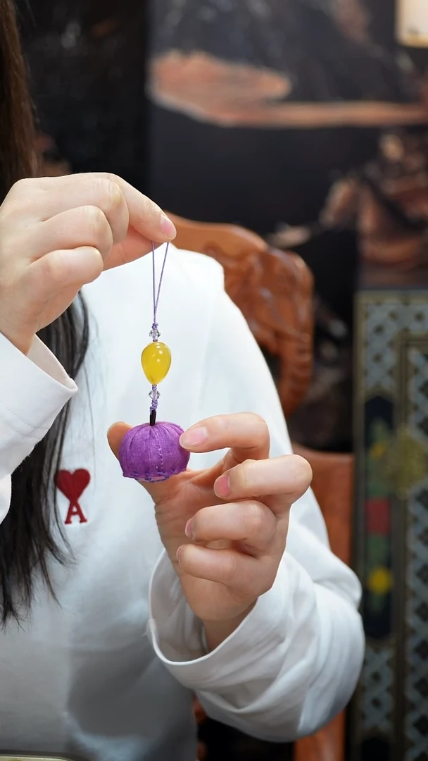 蜜蜡吊坠(不含链)未镶嵌天然爱心蜜蜡挂件