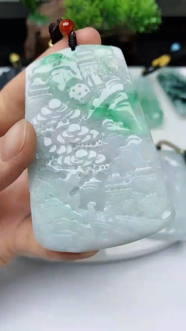 【闪购商品】翡翠颈饰未镶嵌