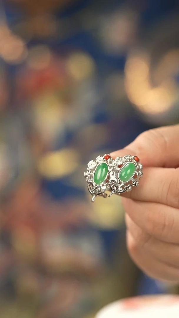 【闪购商品】翡翠耳饰银S925镶嵌新款