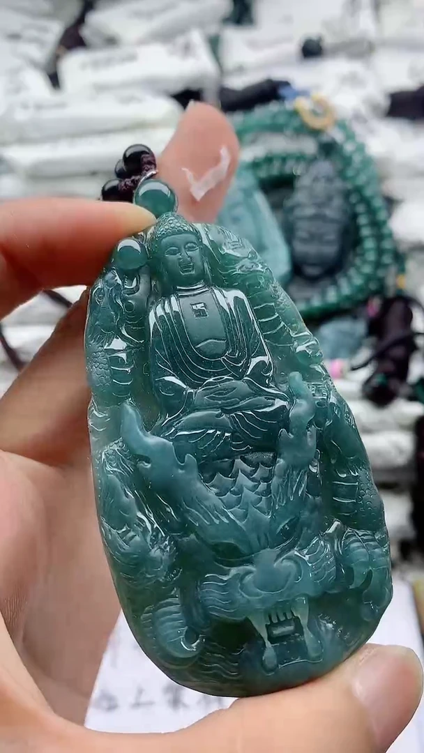 翡翠未镶嵌颈饰88888888888