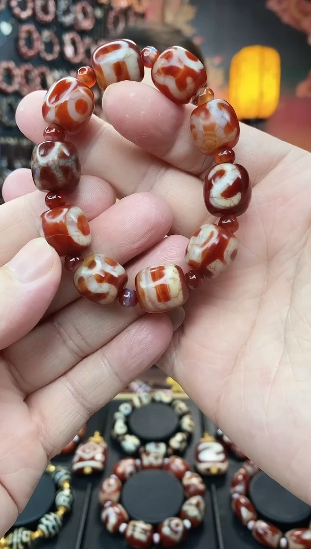 未镶嵌手串玛瑙/玉髓玲*多宝手串