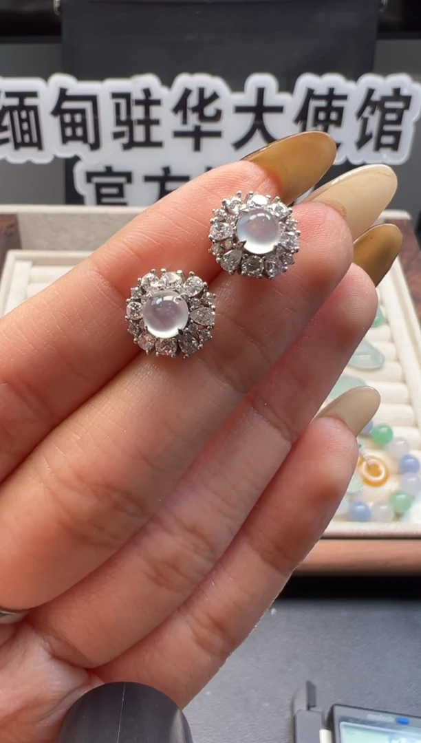 银S925镶嵌翡翠耳饰 缅甸珠宝严选