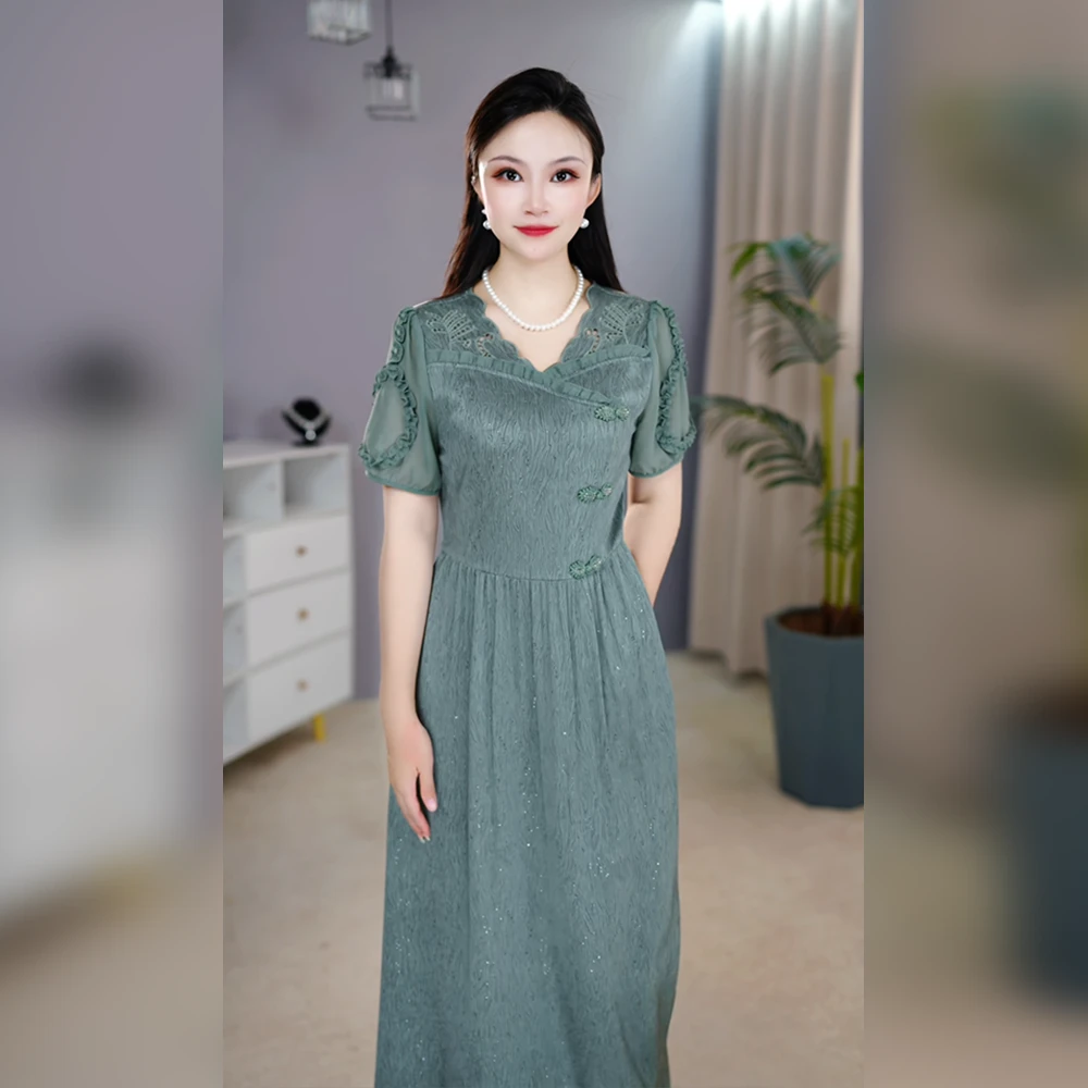 新中式短袖连衣裙女夏季2025新款高端大气大码减龄显瘦妈妈裙子