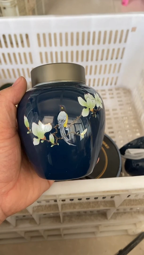 杯无运费险有瑕疵的摄影的产品有使用过的痕迹有点脏介意勿拍