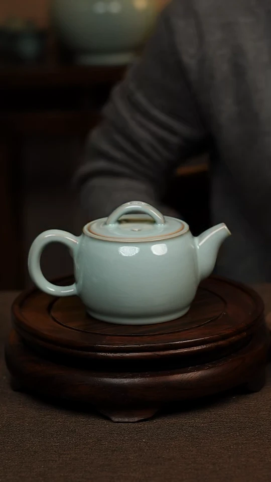 瓷片天青色全手工汉瓦壶200ml一级全品礼盒包装