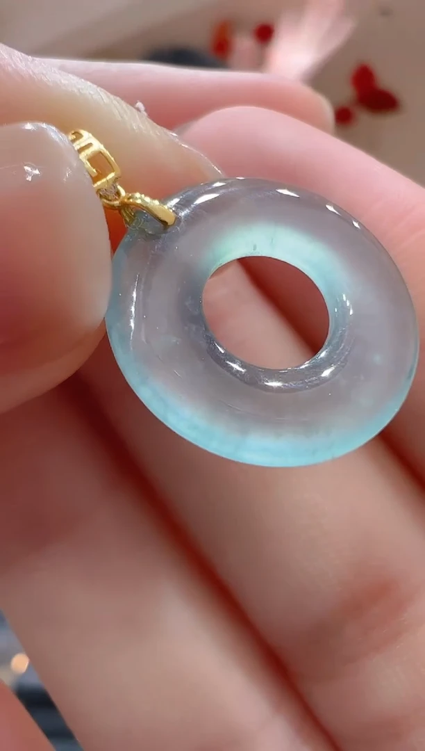 【闪购商品】翡翠吊坠(不含链)18K金镶嵌