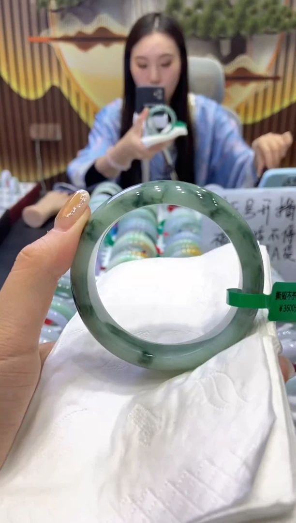 未镶嵌手镯翡翠0008679