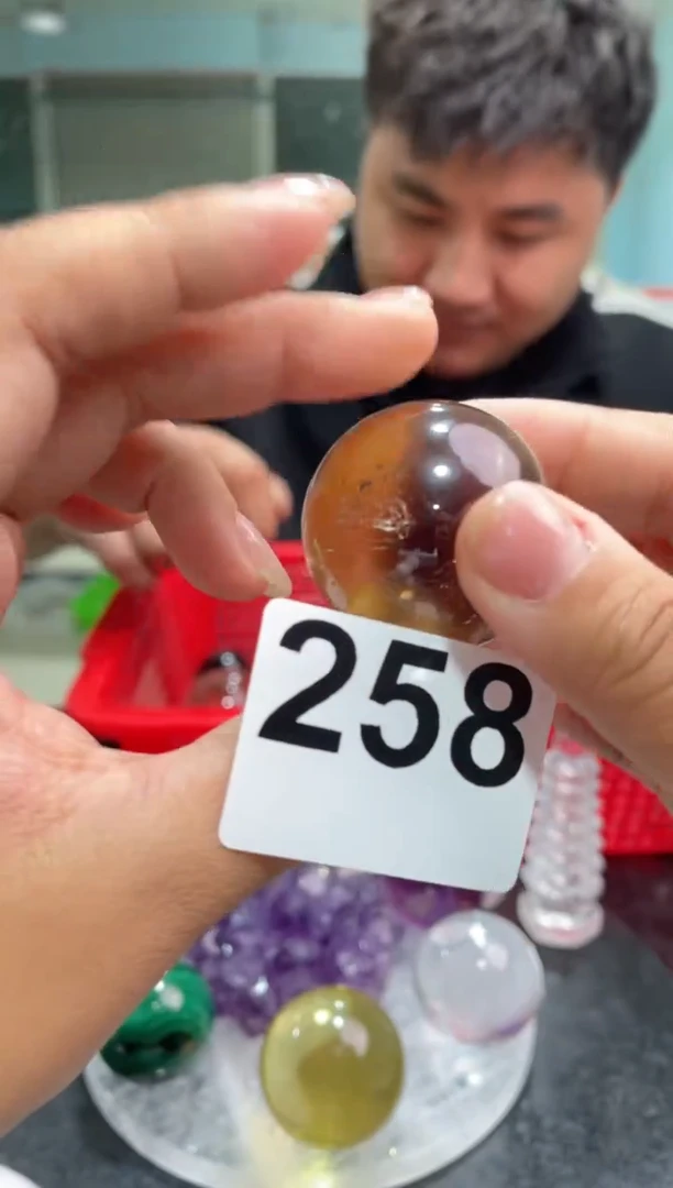 未镶嵌珠宝半成品水晶258