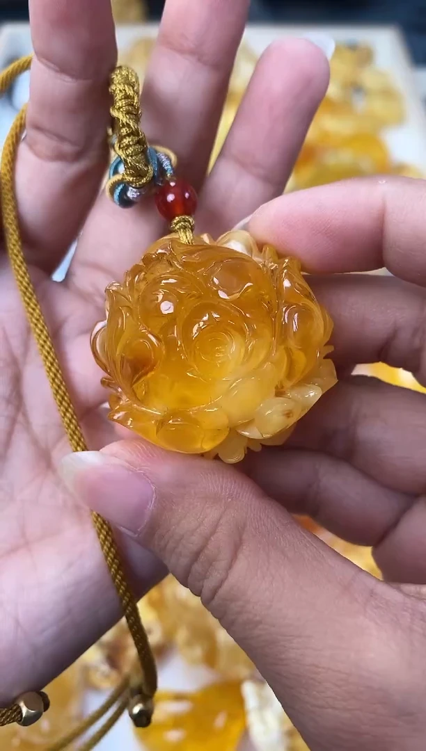 未镶嵌琥珀裸石天然琥珀蜜蜡