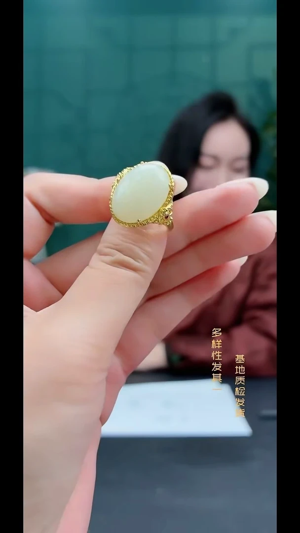 颈饰未镶嵌和田玉纯天然多样性发一