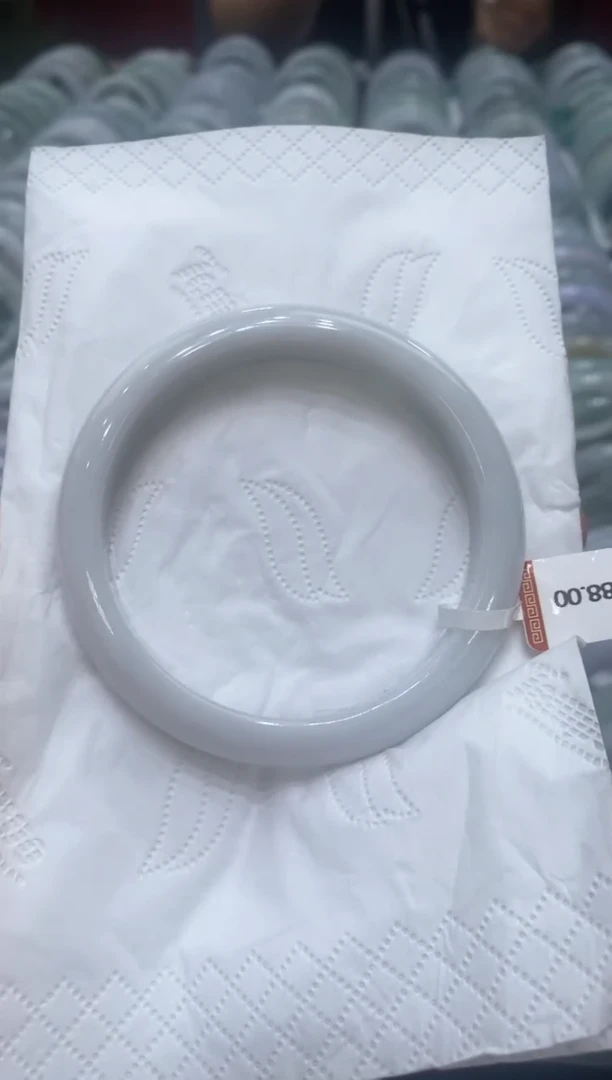 翡翠手镯未镶嵌00007026