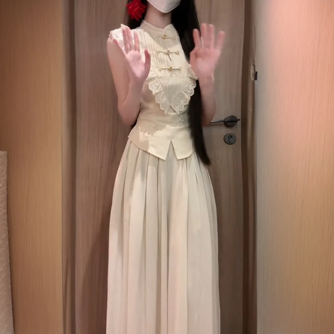 新中式盘口刺绣花边开叉显瘦上衣女夏季小众蕾丝时尚大码开叉裙裤