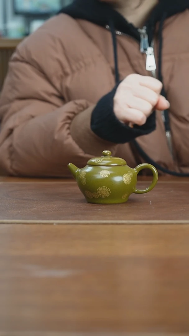 【闪购商品】杯景德镇茶叶末皮球花执壶