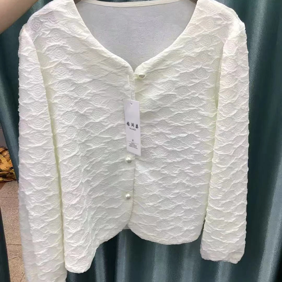 57款2353时尚秋款小开衫（剪标款）