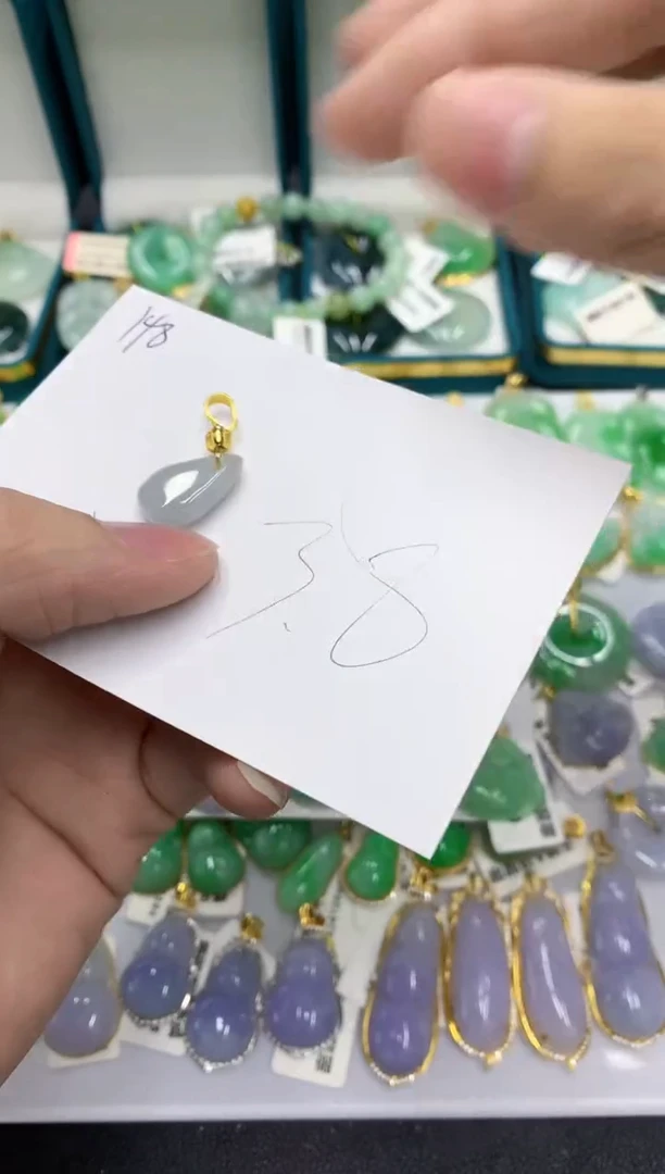 【闪购商品】翡翠颈饰未镶嵌翡翠链接111