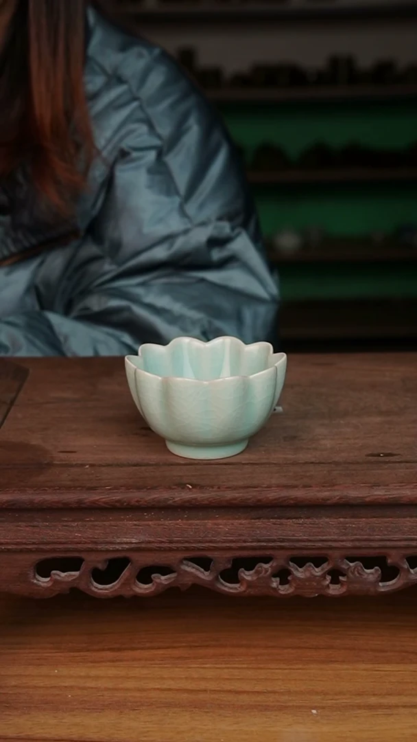 杯仿古莲花杯一级