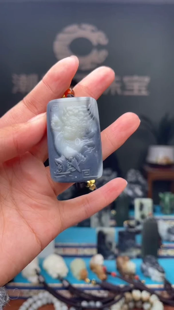 未镶嵌和田玉挂件1