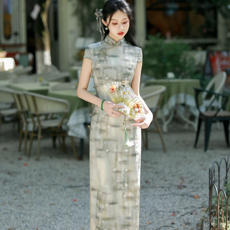 5675白幼秀新款2025复古时尚优雅中式立领港风旗袍