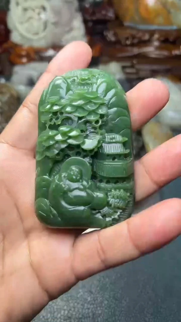 未镶嵌和田玉把件-