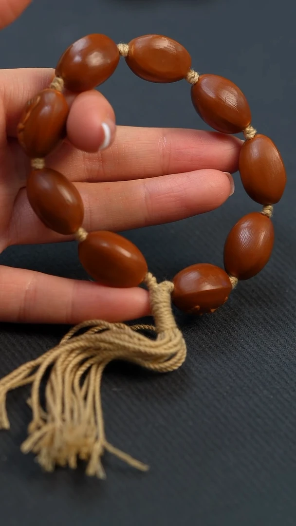 【闪购商品】橄榄核手串小籽荷花