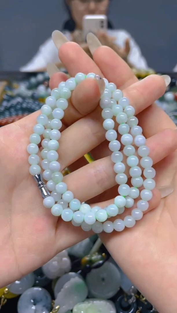 颈饰未镶嵌翡翠5MM/ B /翡翠A货，一件也是批发价
