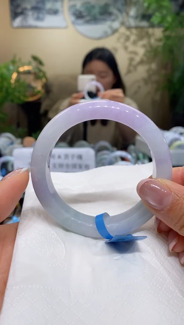 【闪购商品】翡翠手镯未镶嵌翡翠