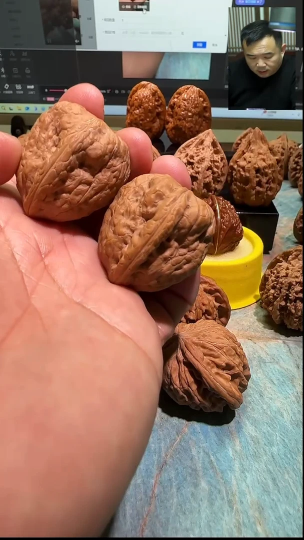 吊坠文玩核桃.**j悟空29点修