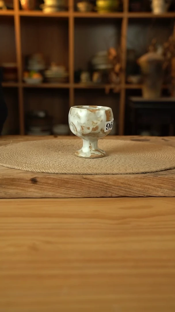 粉影系列的高脚星球杯1个