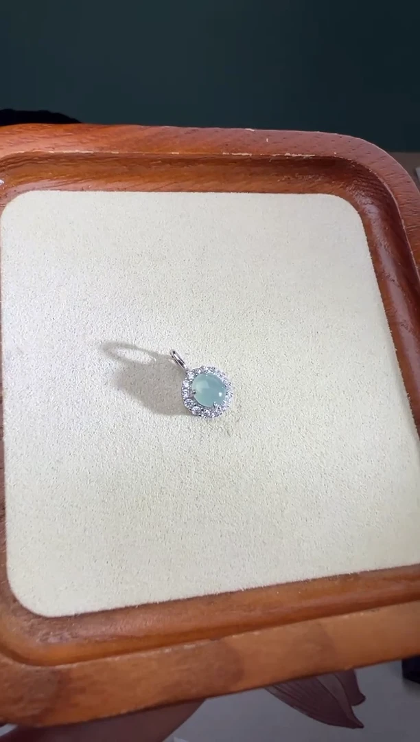 定制翡翠未镶嵌蛋面提溜