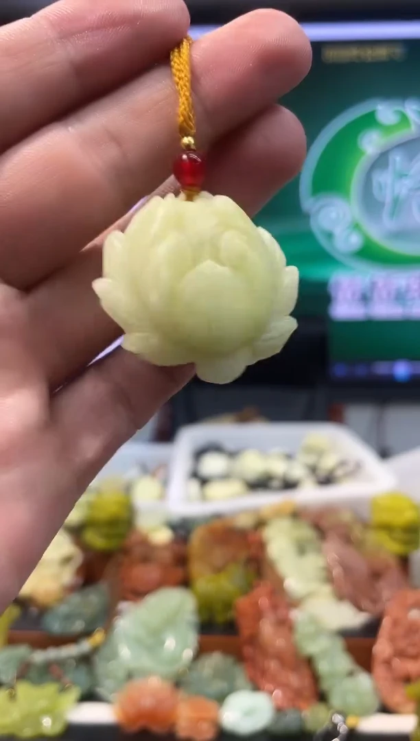 【闪购商品】岫玉吊坠未镶嵌·