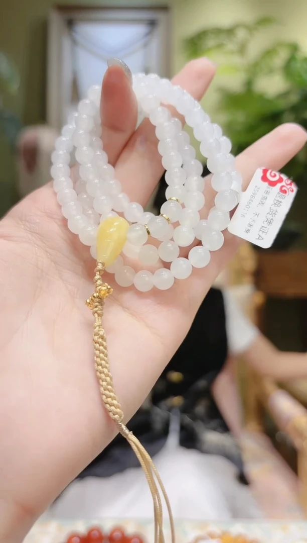 【闪购商品】和田玉项链18K金镶嵌蜜蜡三通和田玉项链