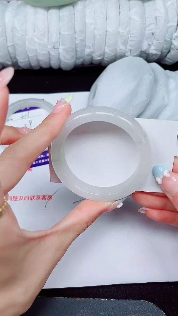 未镶嵌手镯石英质玉457-51/52