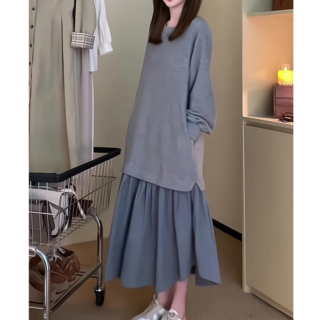 法式慵懒风早秋流行穿搭假两件连衣裙秋季宽松显瘦拼接遮肚子长裙