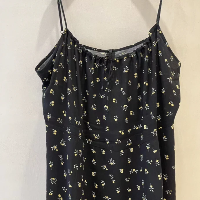 1120D休闲时尚气质百搭连衣裙女士黑色碎花无袖潮流简约印花舒适