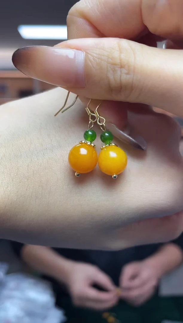 蜜蜡未镶嵌耳饰（多样性发一件）