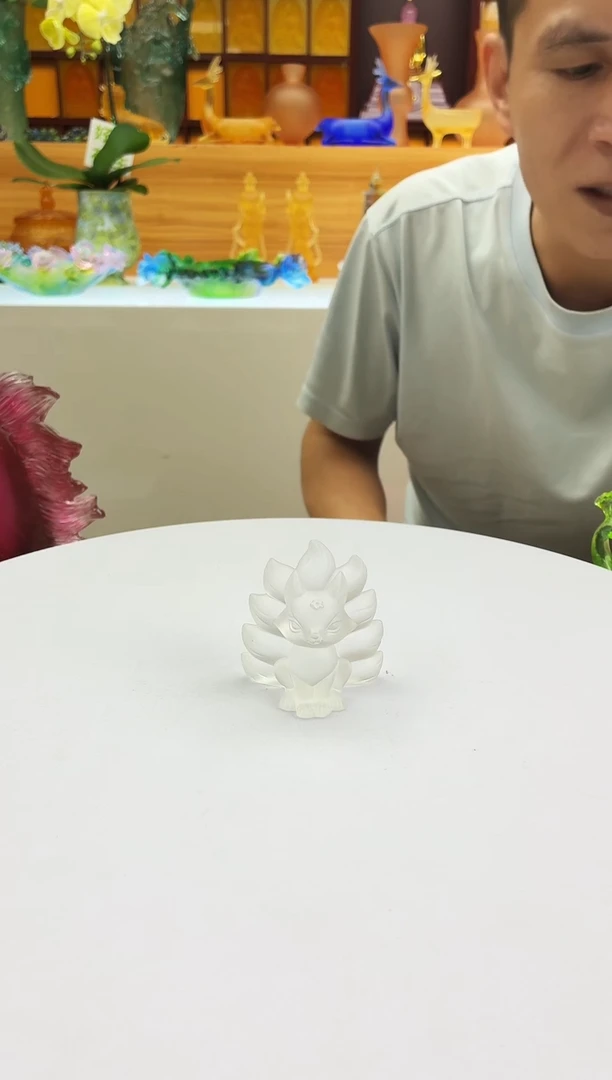 手工艺品琉璃白色九尾狐茶宠摆件5*5公分