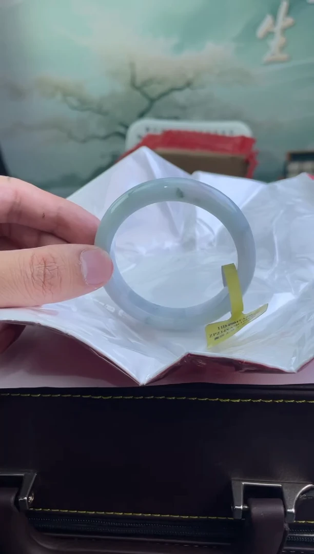 翡翠手镯未镶嵌6翡翠手镯