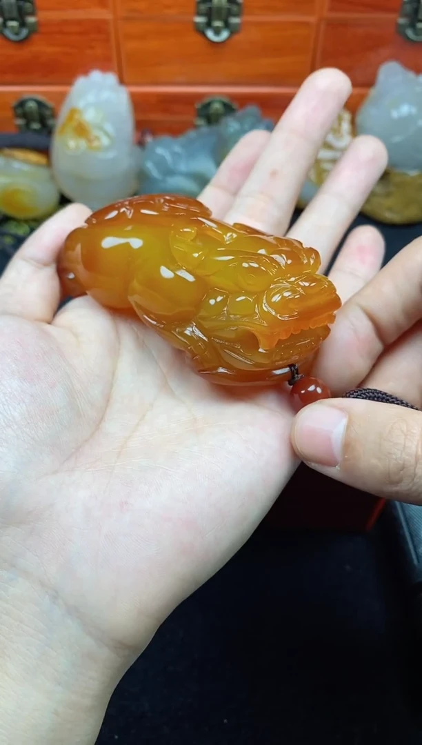 未镶嵌玛瑙/玉髓珠宝奇石向***发0