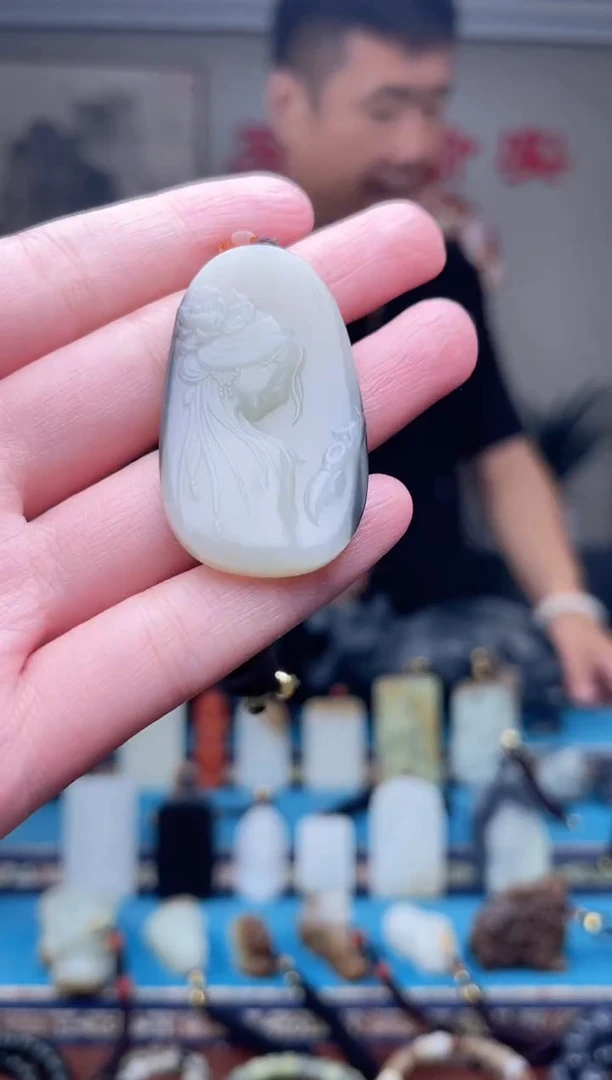 和田玉未镶嵌挂件1