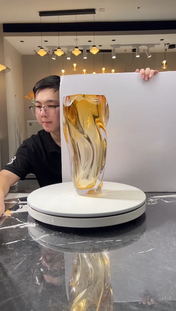 摆件巴比特美学-扭纹花器金色