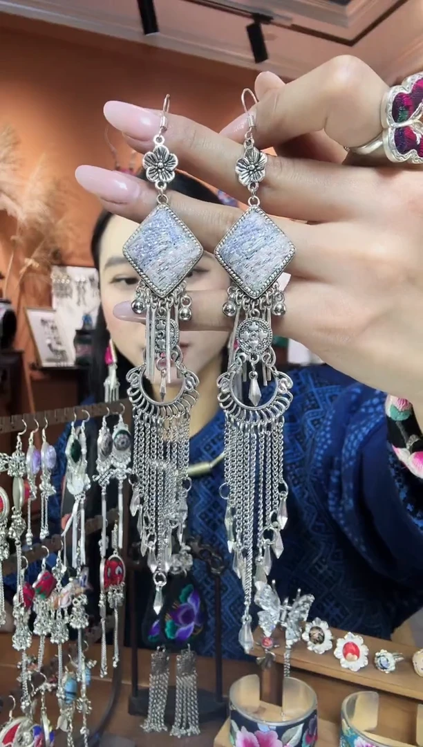 【闪购商品】刺绣传统非遗民族凤手工刺绣饰品耳环