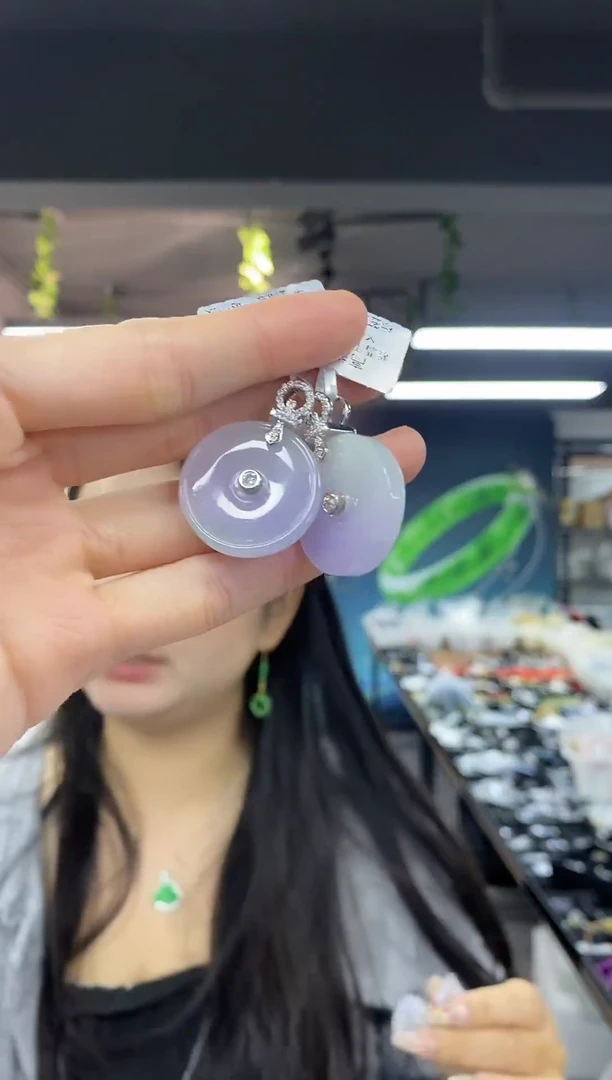 翡翠未镶嵌吊坠(不含链)多样性发其一颜色微差