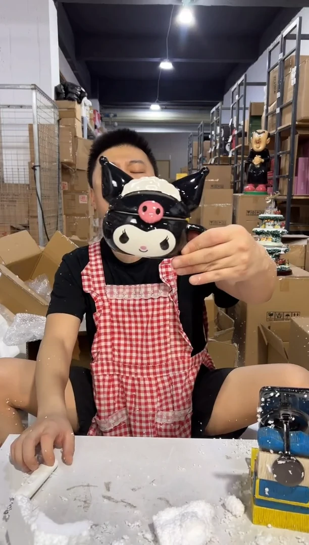 瓷片陶瓷库洛米带盖杯