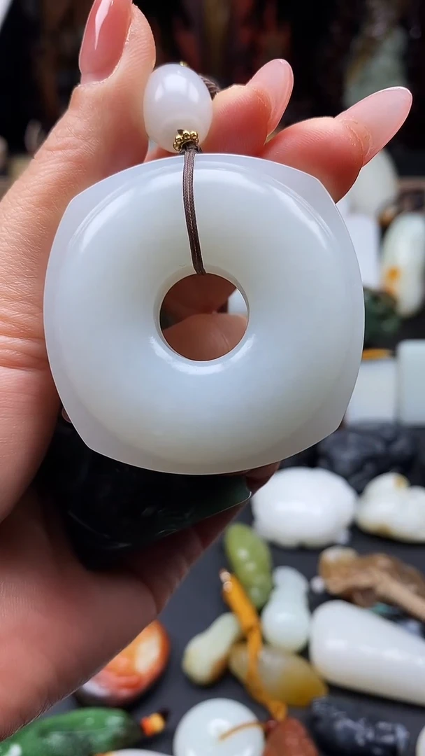 颈饰未镶嵌和田玉周*1