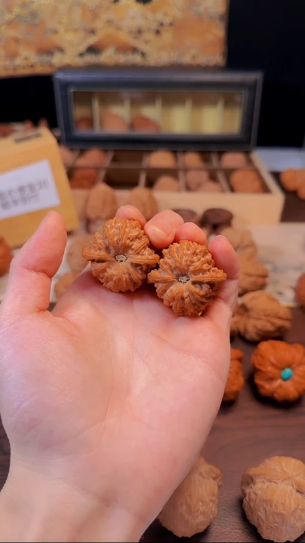 把件文玩核桃王38龙门涧