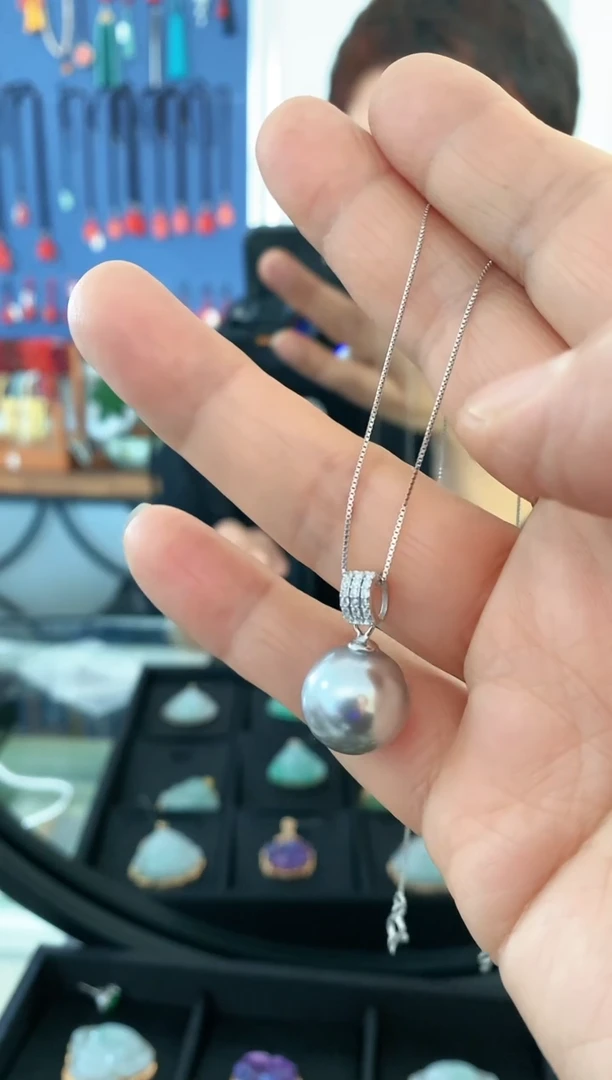 银仿珍珠灰色吊坠