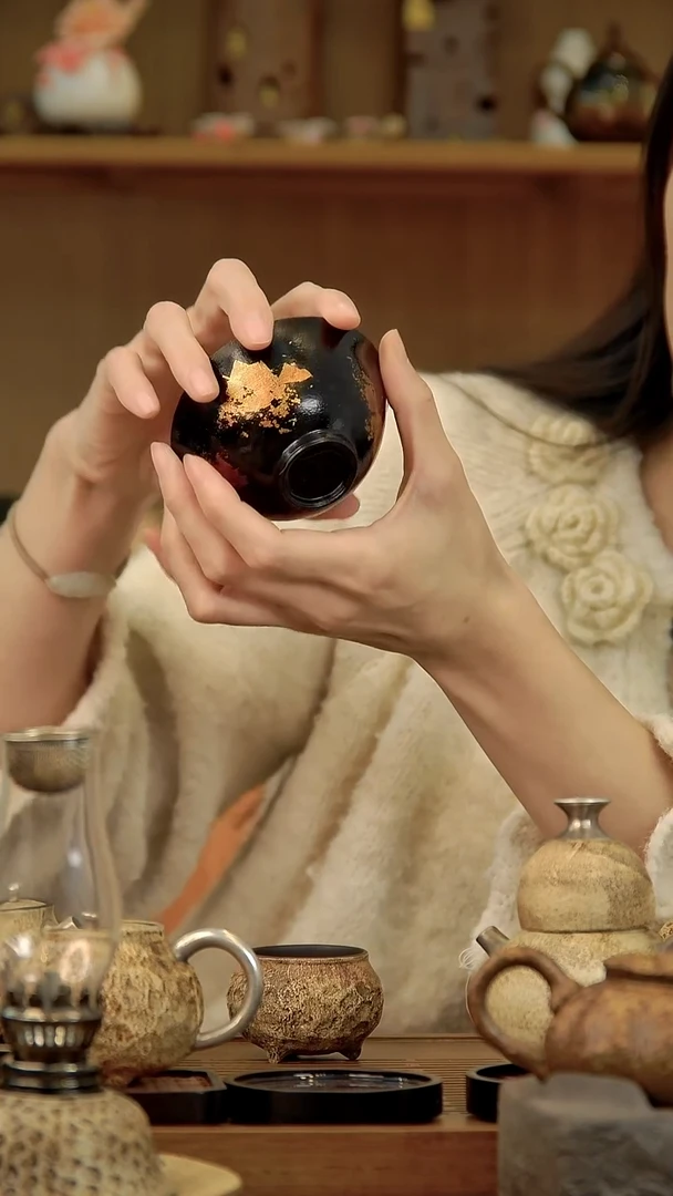 言野手作 大漆金箔主人杯